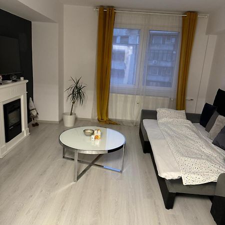 Ultracentral apartament unirii/ centru vechi Bucureşti Exterior foto