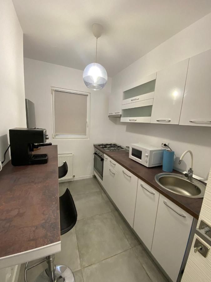 Ultracentral apartament unirii/ centru vechi Bucureşti Exterior foto